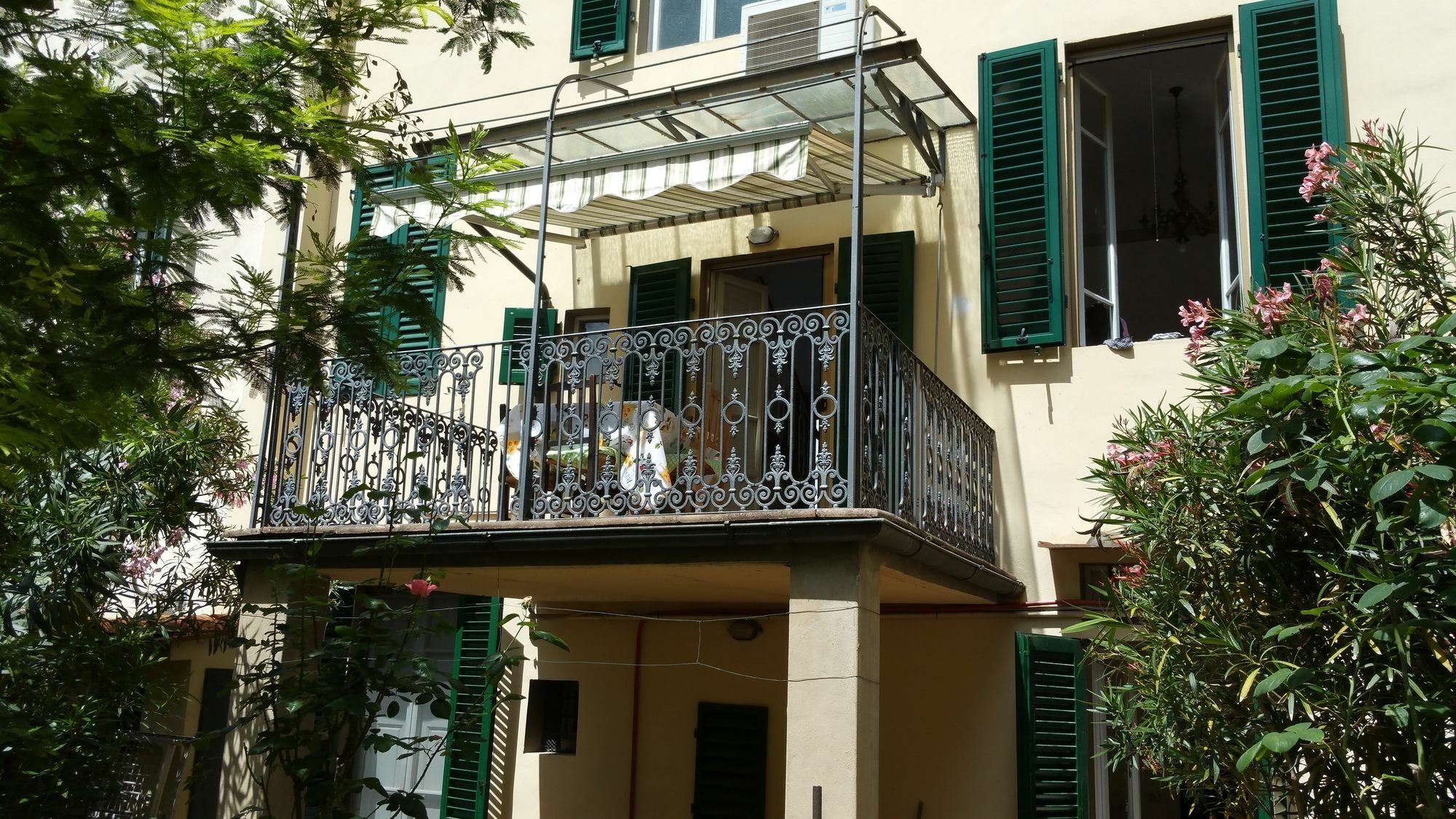 La Villa Nei Fiori Florencja Zewnętrze zdjęcie